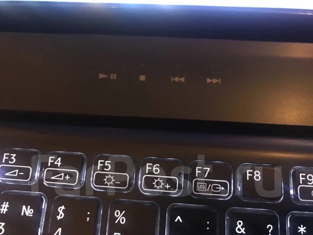 Sony VAIO VPC. 2,4����, ���� 4���, WiFi: 1, Bluetooth: 1 ����