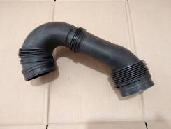 Патрубок воздухозаборника. Volkswagen Touareg, 7L6, 7L7, 7LA Audi Q7, 4LB Двигатели: BHK, BHL