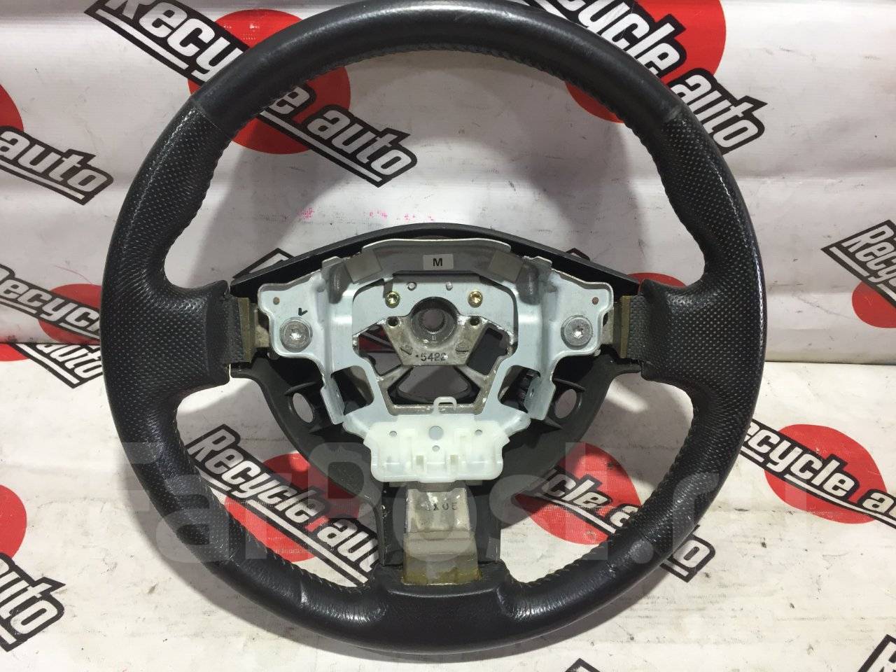 Как поменять руль на ниссан серена - 86 фото