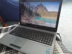 Asus A52JT. 15.6", 2,5����, ��� 3072 ��, ���� 250���, WiFi, ����������� �� 1��.