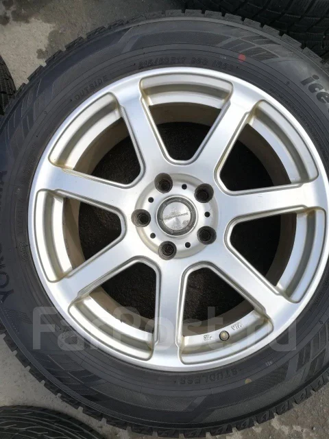 Avangrade. 7.0x17", 5x114.3, ET45 ����