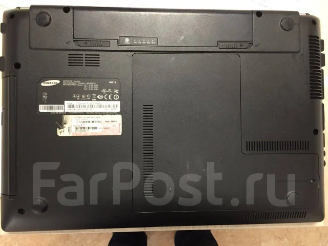 Samsung RV515. 15.6", 1,7����, ��� 12 ��, ���� 500���, WiFi: 1, Bluetooth: 1, ����������� �� 2��. ����