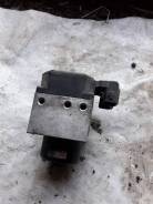 Блок управления abs. Toyota Cresta, GX100, GX105, JZX100, JZX101, JZX105, LX100 Двигатели: 1GFE, 1JZGE, 1JZGTE, 2JZGE, 2LTE
