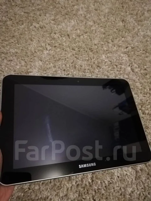 Samsung Galaxy Tab 8.9 ����