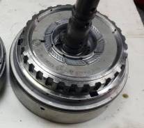 Барабан сцепление a с валом от акпп 5hp19 в Пушкино Барабан сцепление a с валом от акпп 5hp19. Audi S6 Audi A6, 4B2, 4B4, 4B5, 4B6 Audi S4 ACK, AEB, AFB, AFN, AGA, AHA, AJK, AJL, AJM, AJP, AKE, AKN, ALF...