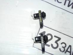 Концевик двери передней Toyota Corolla Fielder NZE141G