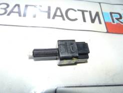 Датчик стоп сигнала ( лягушка ) Nissan NV200 VM20 в Новосибирске Датчик стоп сигнала ( лягушка ) Nissan NV200 VM20