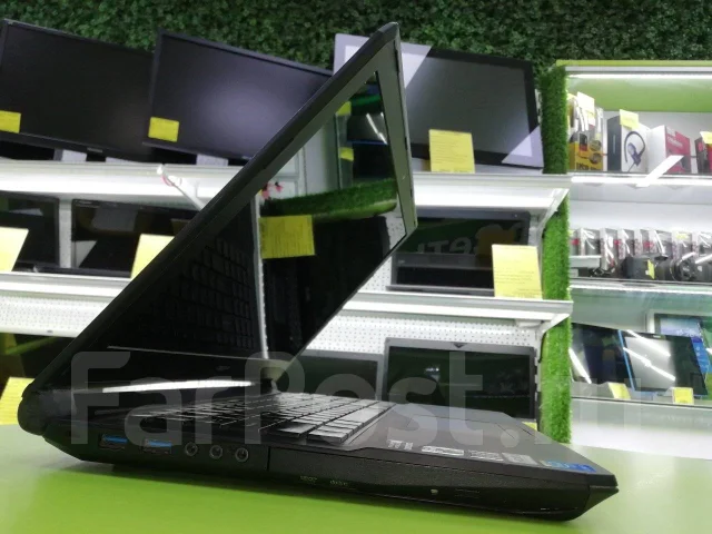 DEXP Achilles G103. 15.6", 2,9����, ��� 12 ��, ���� 1 000���, WiFi: 1, Bluetooth: 1, ����������� �� 2��. ����