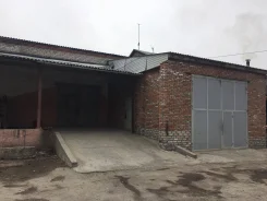 ��������� ��������� � ������ �. ����������. 300��&sup2;, ����� ��������������� 59�, �-� 1� ����������� ����