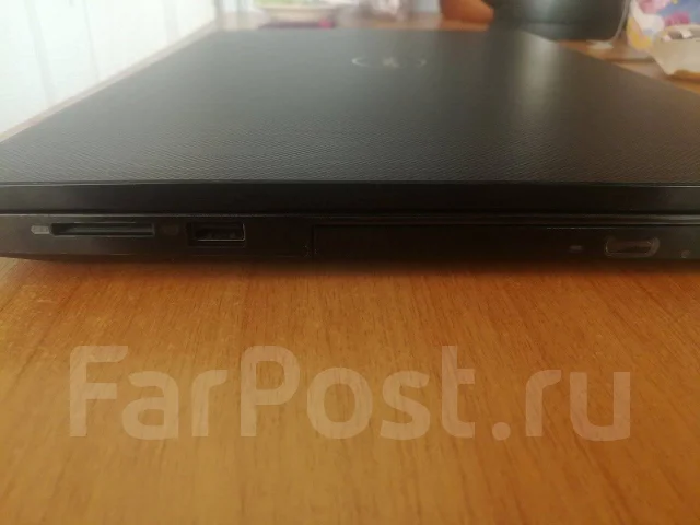 Dell Inspiron 3542. 15.6", 1,4����, ��� 2048 ��, ���� 500���, WiFi: 1, Bluetooth: 1, ����������� �� 4��. ����