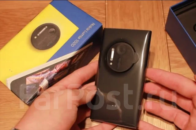Nokia Lumia 1020. �/�, 32 ��, ������, 3G, 4G LTE, NFC ����