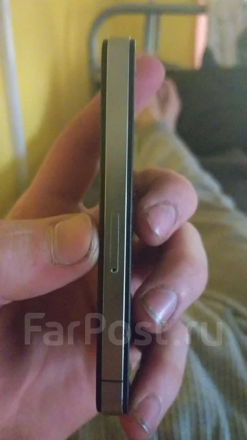 Apple iPhone 4. �/�, ������, 3G, 4G LTE, NFC ����