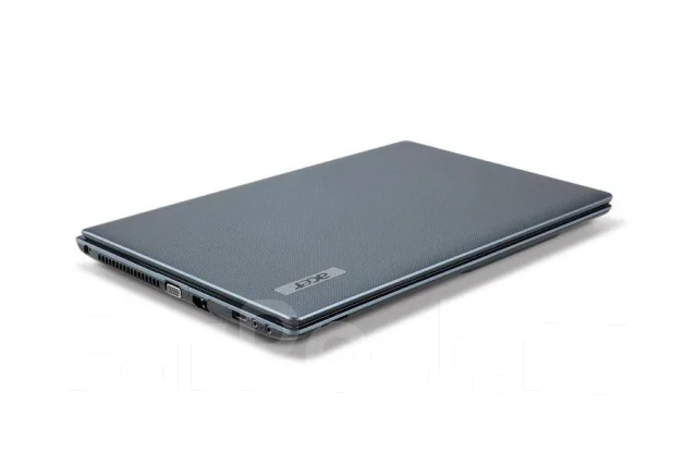 Acer Aspire 5250. 15.6", ��� 2048 ��, ���� 320���, WiFi: 1, Bluetooth: 1, ����������� �� 2��. ����