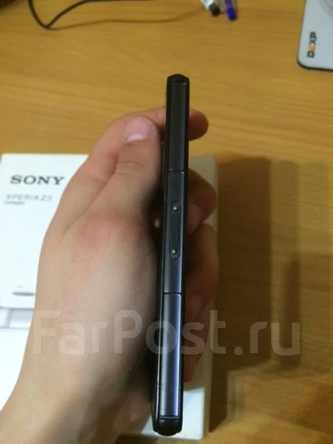 Sony Xperia Z3 Compact. �/�, ������, 4G LTE, NFC ����