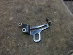 Кронштейн генератора. Suzuki: Wagon R Solio, Alto, Wagon R Wide, Cervo, Swift, Lapin, Kei, Wagon R Plus, MR, Twin Двигатели: K6A, K10A
