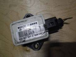 Датчик ускорения. Audi A4, 8EC, 8ED, 8HE Audi R8, 422, 423, 427, 429 Audi RS4, 8HE Audi S4, 8EC, 8ED, 8HE Двигатели: ALT, ALZ, ASB, AUK, AWA, BBJ, BBK...