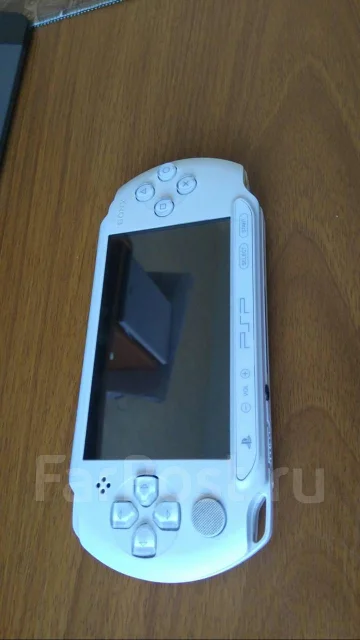 Sony PlayStation Portable ����