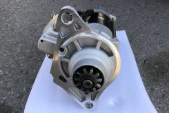 ������� Hitachi ZX330, ZX330-3, ZX330-5G 8981412061, 1811004142, 8980608540 ����