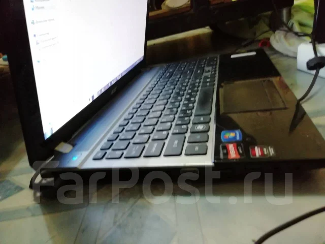Acer Aspire V3-551G. 15.6", 2 300����, ��� 6 ��, ���� 64���, WiFi: 1, Bluetooth: 1, ����������� �� 3��. ����