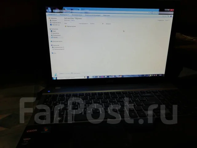 Acer Aspire V3-551G. 15.6", 2 300����, ��� 6 ��, ���� 64���, WiFi: 1, Bluetooth: 1, ����������� �� 3��. ����