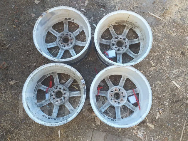 RAYS Gram Lights 57s-Pro. 7.5x17", 5x100 ����
