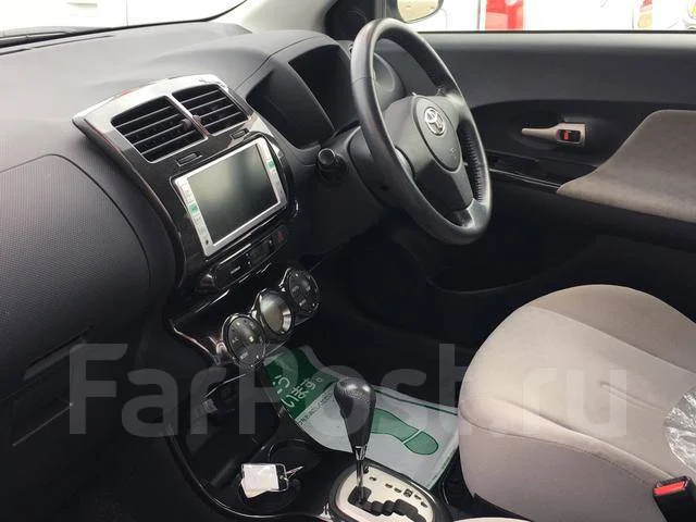 Toyota ist. �������, ��������, 1.5 (109��.�.), ������, �/�. ��� ����� �� ������������ ����