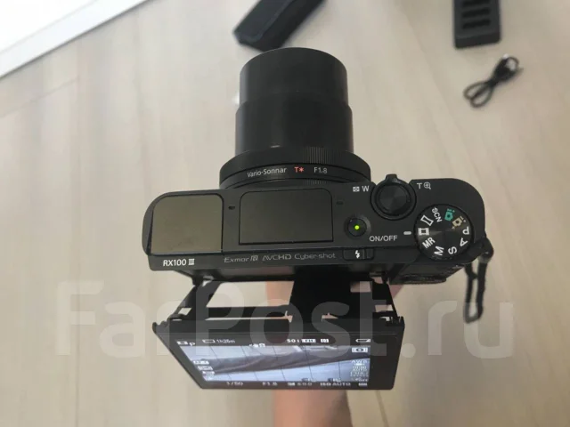 Sony Cyber-shot DSC-RX100 III ����