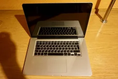 Apple MacBook Pro 15 2012 Mid. 15.4", 2,3����, ��� 8 ��, ���� 500���, WiFi, Bluetooth, ����������� �� 13��. ����