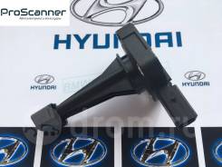 Датчик уровня масла. Hyundai: ix35, i40, i20, i30, ix20, ix55, Tucson, Grand Santa Fe, Santa Fe Kia: Optima, Ceed, Sportage, Soul, Rio, Magentis, Sore...