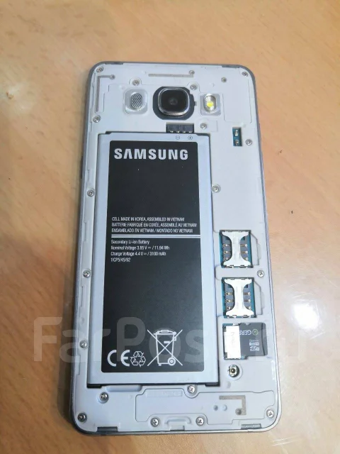 Samsung Galaxy J5. �/�, ������, 3G, 4G LTE, Dual-SIM, NFC ����