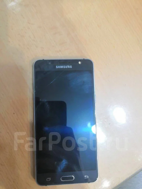 Samsung Galaxy J5. �/�, ������, 3G, 4G LTE, Dual-SIM, NFC ����