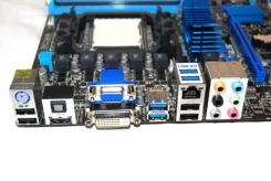 AMD 880G ����