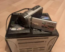 Sony. ����� 4-� �� ����