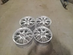 Hokuto Racing. 7.0x17", 4x100, 4x114.3, ET47 ����