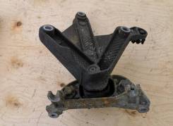 Подушка коробки передач. Renault: Kangoo, Megane, Modus, Scenic, Clio Двигатели: F4R, F9Q, K4J, K4M, K9K, K7M, D4F, M4R