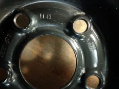 4 Racing. 6.5x15", 5x114.30, ET43, �� 66,1���. ����