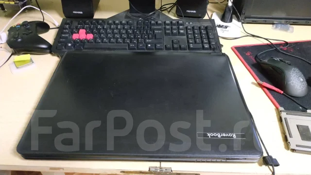 Roverbook. 17", 2 000����, ��� 4 ��, ���� 320���, WiFi: 1, Bluetooth: 1, ����������� �� 1��. ����