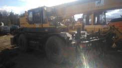 Komatsu LW250. Продам кран M, 32,00 м.