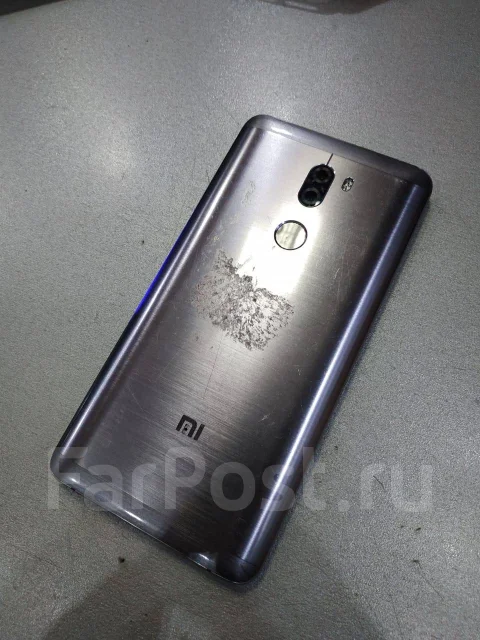 Xiaomi Mi5S Plus. �/� ����