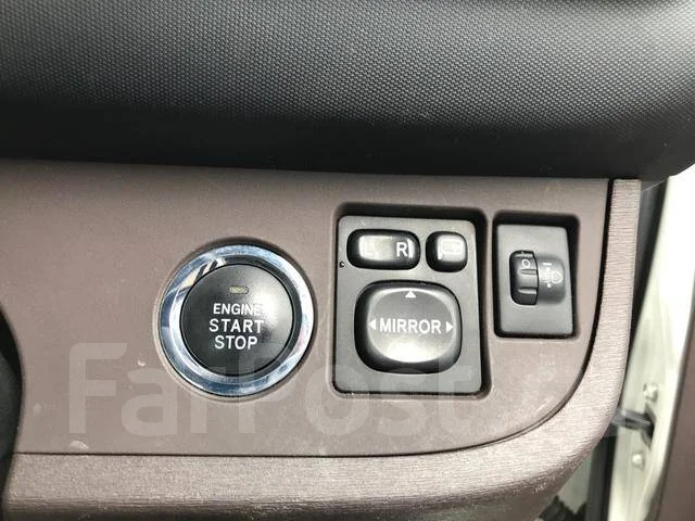 Toyota iQ. �������, ��������, 1.0, ������, �/�, ��� ���. ��� ����� �� ������������ ����