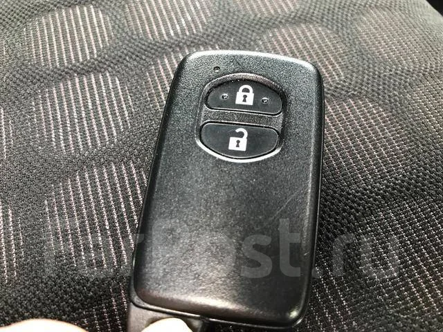 Toyota iQ. �������, ��������, 1.0, ������, �/�, ��� ���. ��� ����� �� ������������ ����