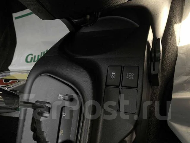 Toyota iQ. �������, ��������, 1.3, ������, �/�, ��� ���. ��� ����� �� ������������ ����