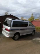 Toyota Hiace Regius. �������, 4wd, 3.0 (130��.�.), ������, 303 000����. �� ����