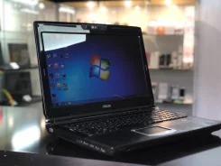 Asus ROG. 15.6", 2 800����, ��� 8 ��, ���� 500���, WiFi: 1, Bluetooth: 1, ����������� �� 2��. ����