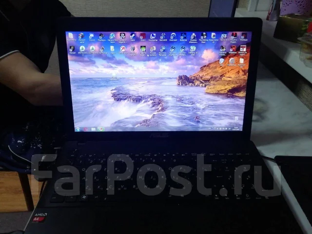Asus X552EA. 15.6", 1,5����, ��� 4 ��, ���� 500���, WiFi: 1, Bluetooth: 1, ����������� �� 3��. ����