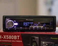 Pioneer MVH-X580BT ����
