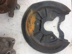 Щиток тормозного механизма. Skoda Octavia, 1Z3, 1Z5, 913, 933 Skoda Superb, 3T4, 3T5 Seat Altea, 5P1, 5P5, 5P8 Seat Leon, 1P1 Volkswagen Jetta, 1K2 Vo...