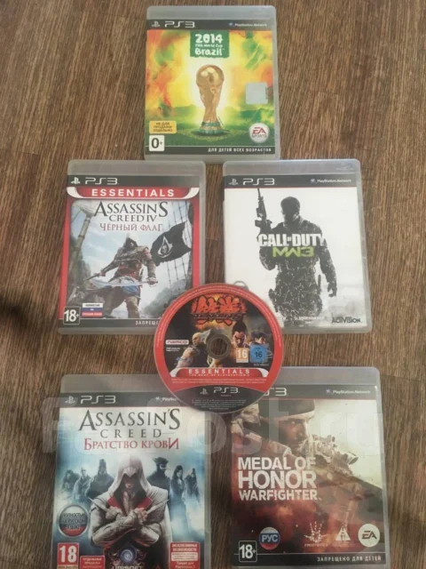 Sony PlayStation 3 Super Slim ����