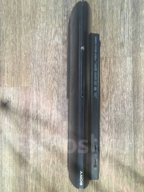Sony PlayStation 3 Super Slim ����