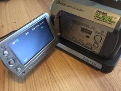 JVC Everio GZ-MG135 ����